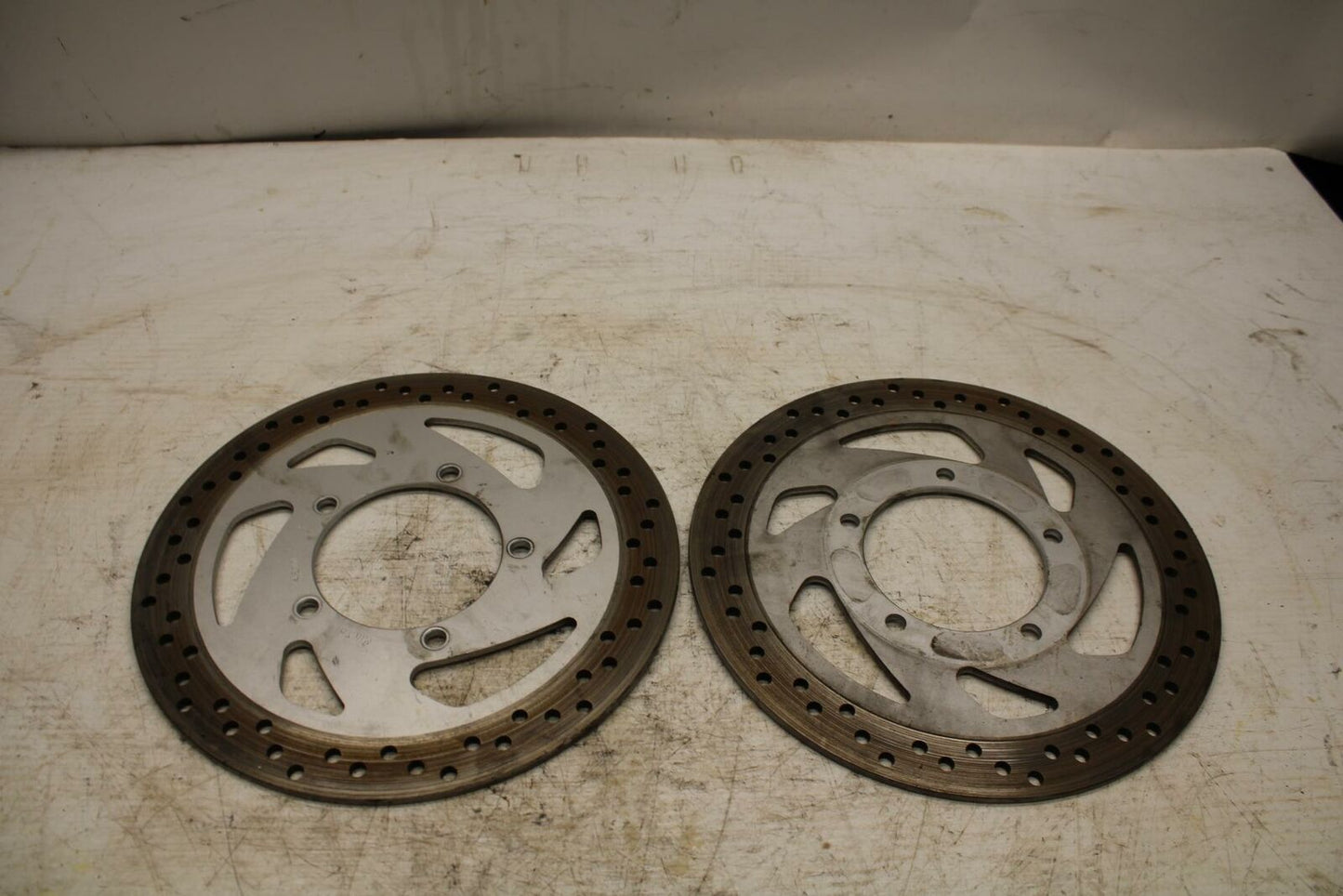 05-09 SUZUKI BOULEVARD C90 FRONT LEFT RIGHT BRAKE ROTORS DISCS BB357