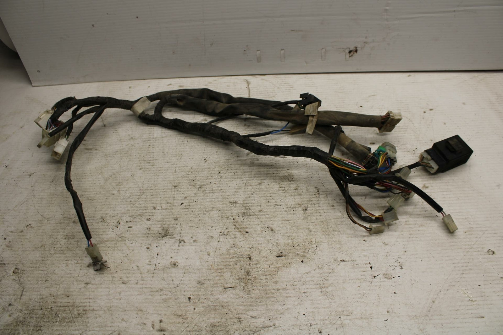 07-08 YAMAHA V STAR 1300 HEADLIGHT WIRE WIRING HARNESS LOOM BB303