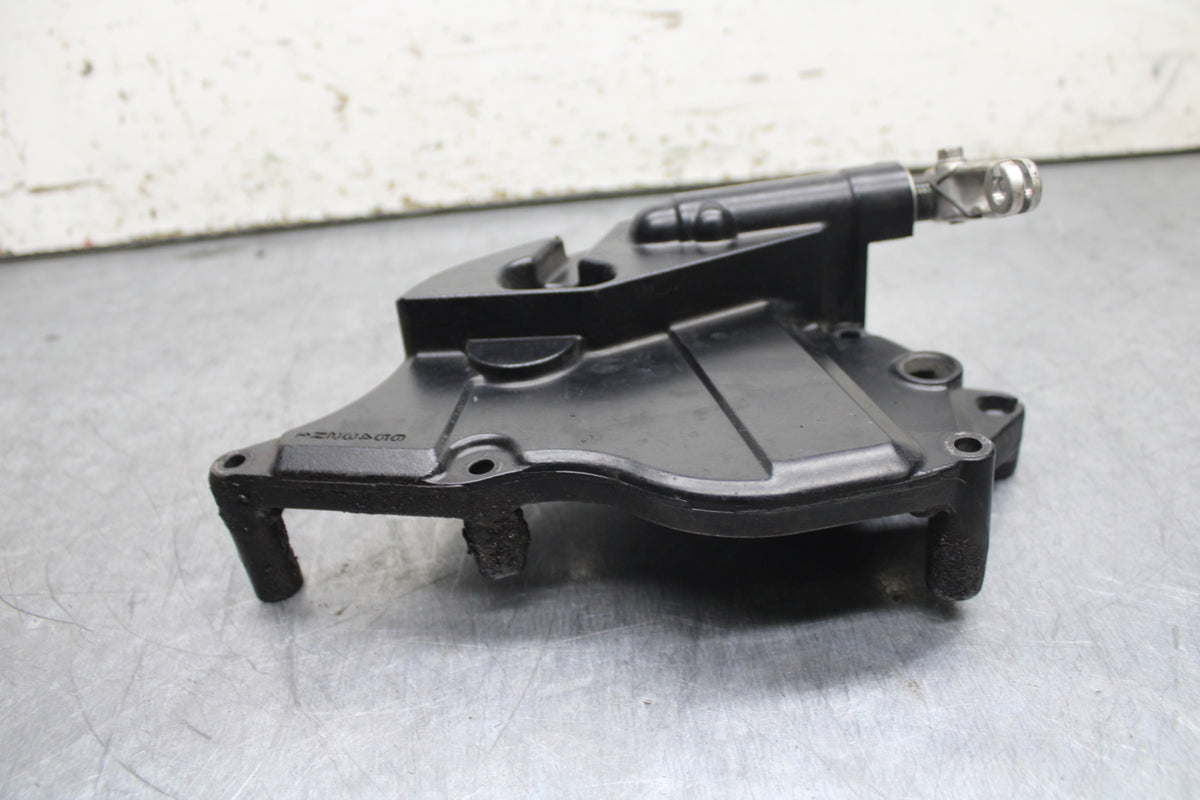 06-07 SUZUKI GSXR750 ENGINE SPROCKET COVER BB110