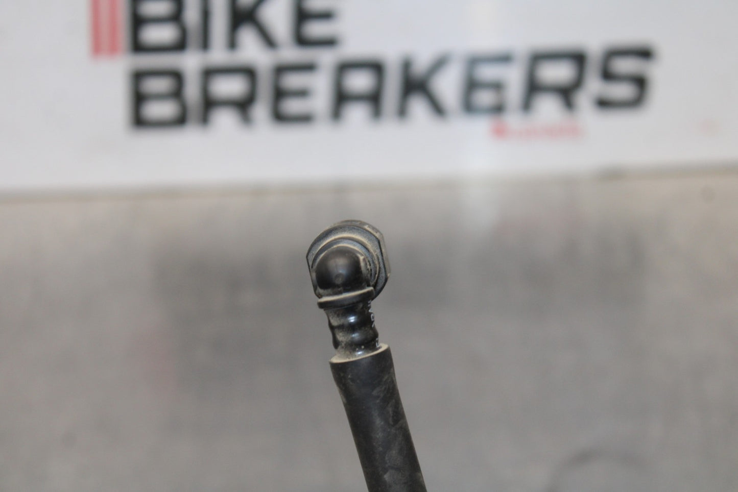 05-06 SUZUKI GSXR1000 FUEL HOSE GAS LINE TUBE PIPE BB773