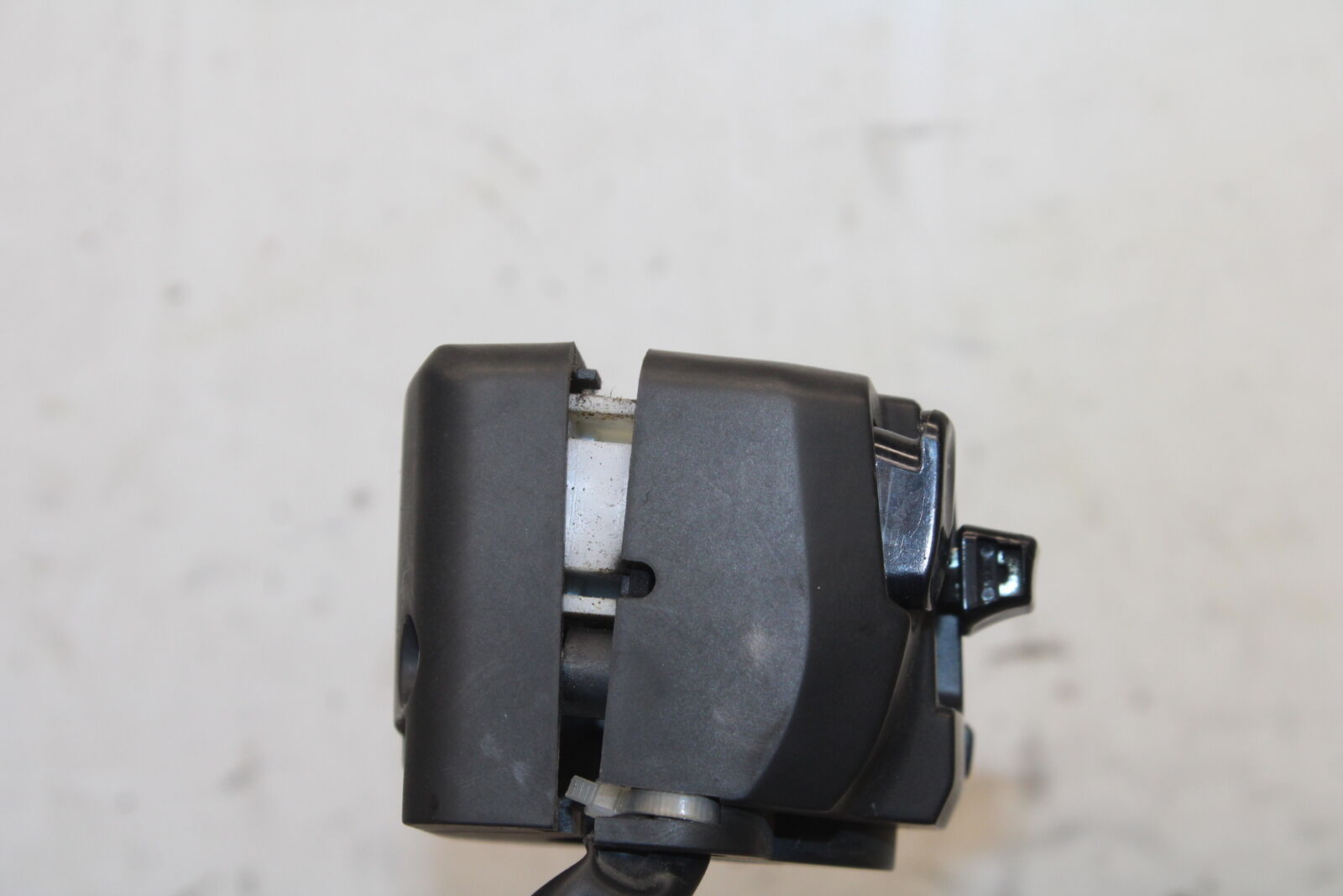 09-12 KAWASAKI NINJA ZX6R LEFT CLIP ON HANDLE HORN SIGNALS SWITCHES BB698