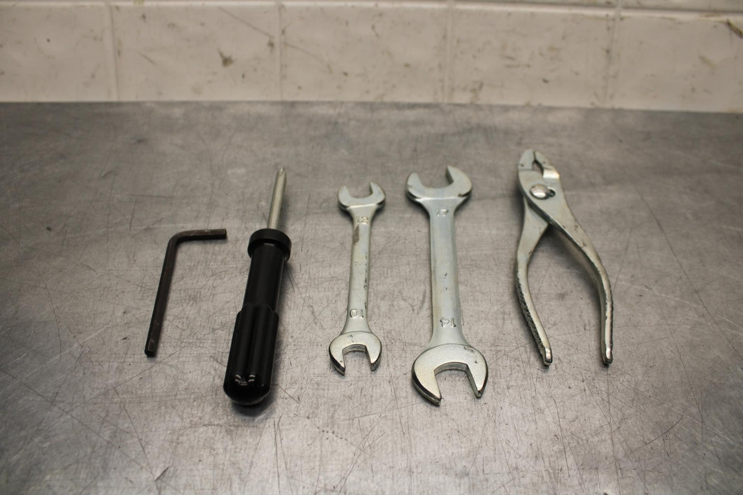 2015 Suzuki GSXR750 STOCK TOOLS OEM TOOL BAG KIT SET BB595