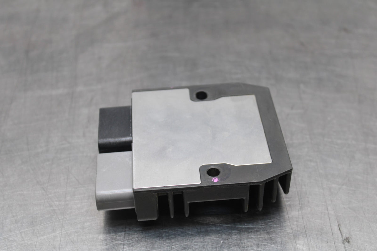24-25 SUZUKI GSXR1000 RECTIFIER VOLTAGE REGULATOR BB767
