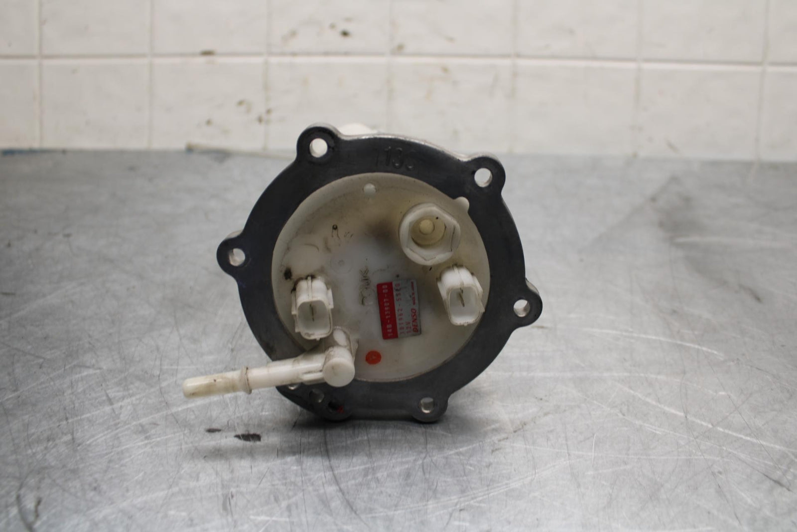 09-14 YAMAHA YZF R1 FUEL PUMP GAS PETROL SENDER UNIT BB448