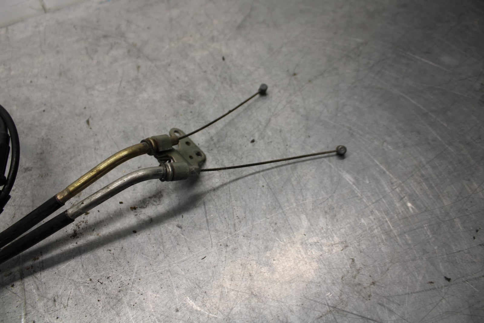 06-07 KAWASAKI NINJA ZX14R THROTTLE CABLES LINES BB433