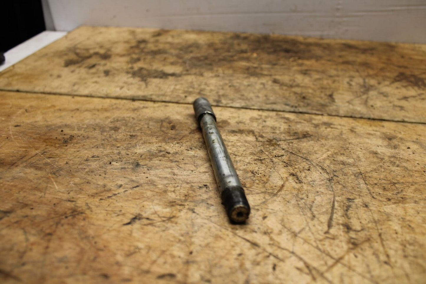 07-11 SUZUKI VSTROM 650 FRONT WHEEL RIM AXLE PIVOT BOLT BB340
