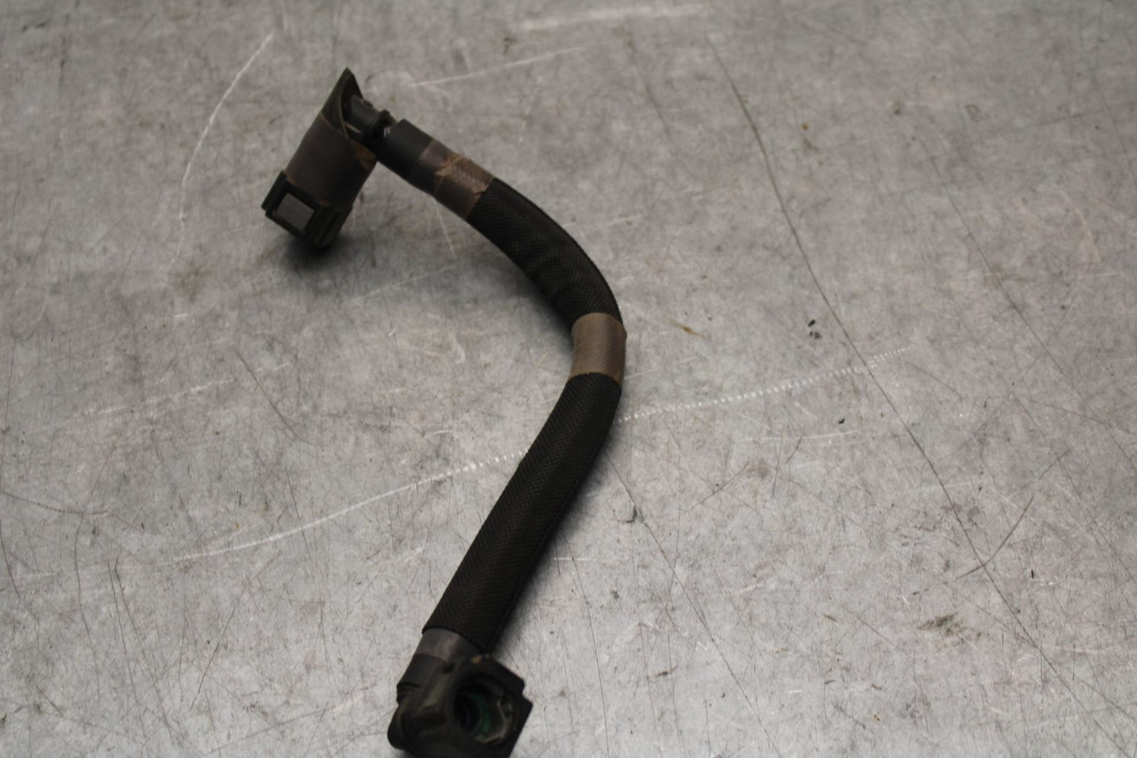 08-10 SUZUKI GSXR750 FUEL HOSE GAS LINE TUBE PIPE BB58