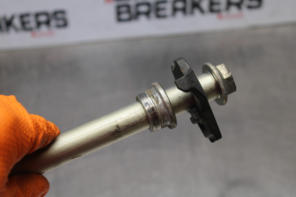 23 KAWASAKI NINJA 650 EX650 REAR AXLE BACK WHEEL RIM PIVOT BOLT AXEL BB920