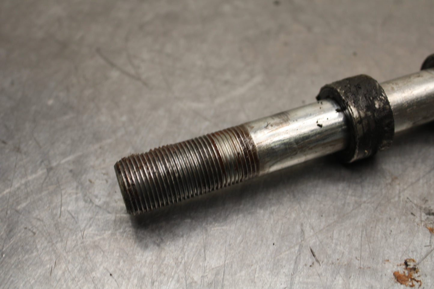 14-15 KAWASAKI NINJA 650 EX650F ABS FRONT WHEEL RIM AXLE PIVOT BOLT BB741