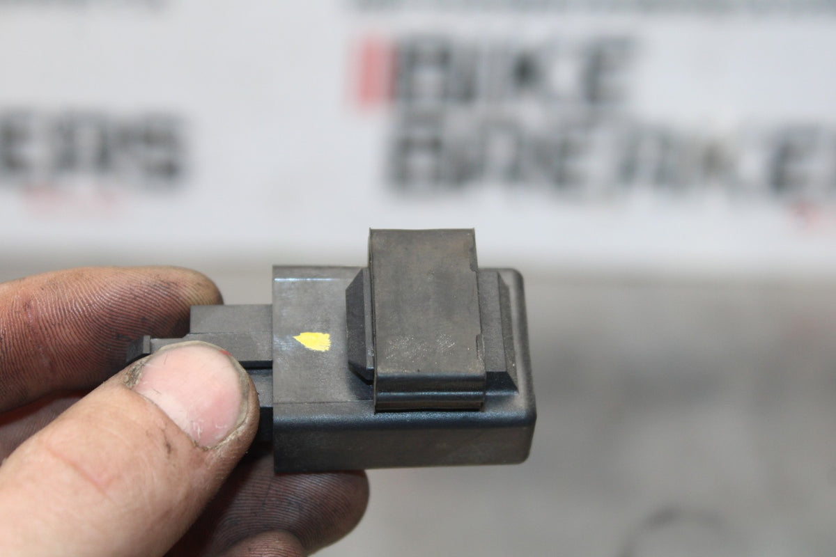 24-25 KAWASAKI ELIMINATOR 450 TURN SIGNAL BLINKER RELAY FLASHER SWITCH BB869