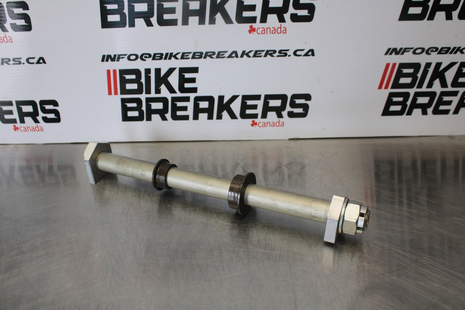 23-24 KAWASAKI NINJA ZX14R NEW! REAR AXLE BACK WHEEL RIM PIVOT BOLT AXEL BB169