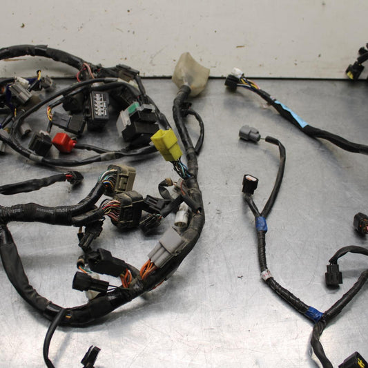 11-23 SUZUKI GSXR 750 MAIN ENGINE WIRING HARNESS MOTOR WIRE LOOM BB630
