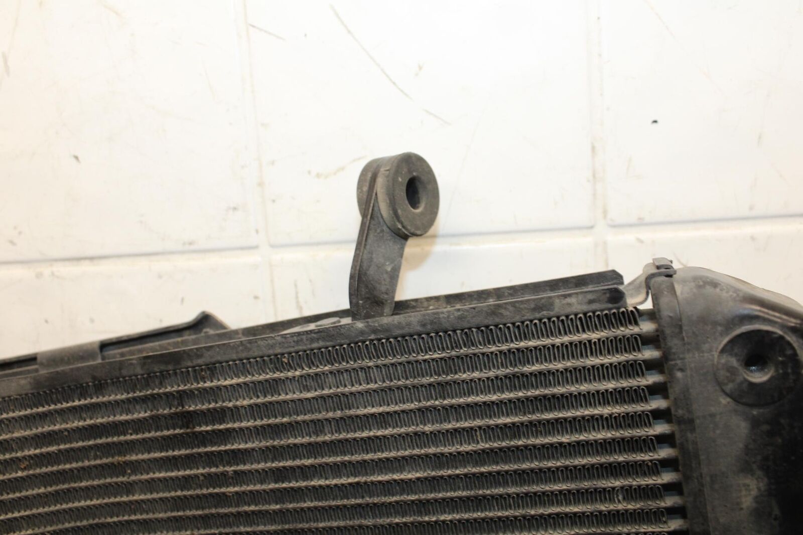 2012 Yamaha FZ8 ENGINE RADIATOR MOTOR COOLER COOLING RADIATER BB550