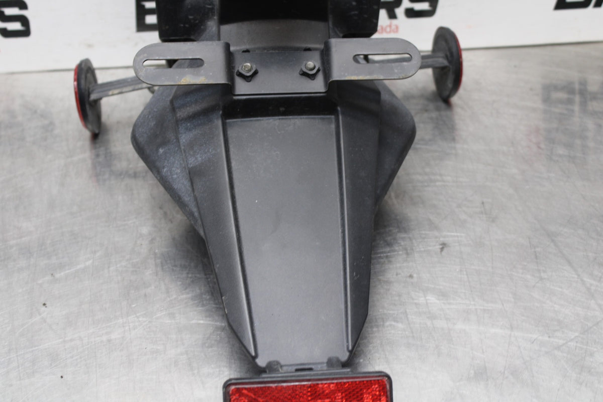 06 KAWASAKI NINJA 650 EX650 REAR BACK FENDER MUD GUARD BB823