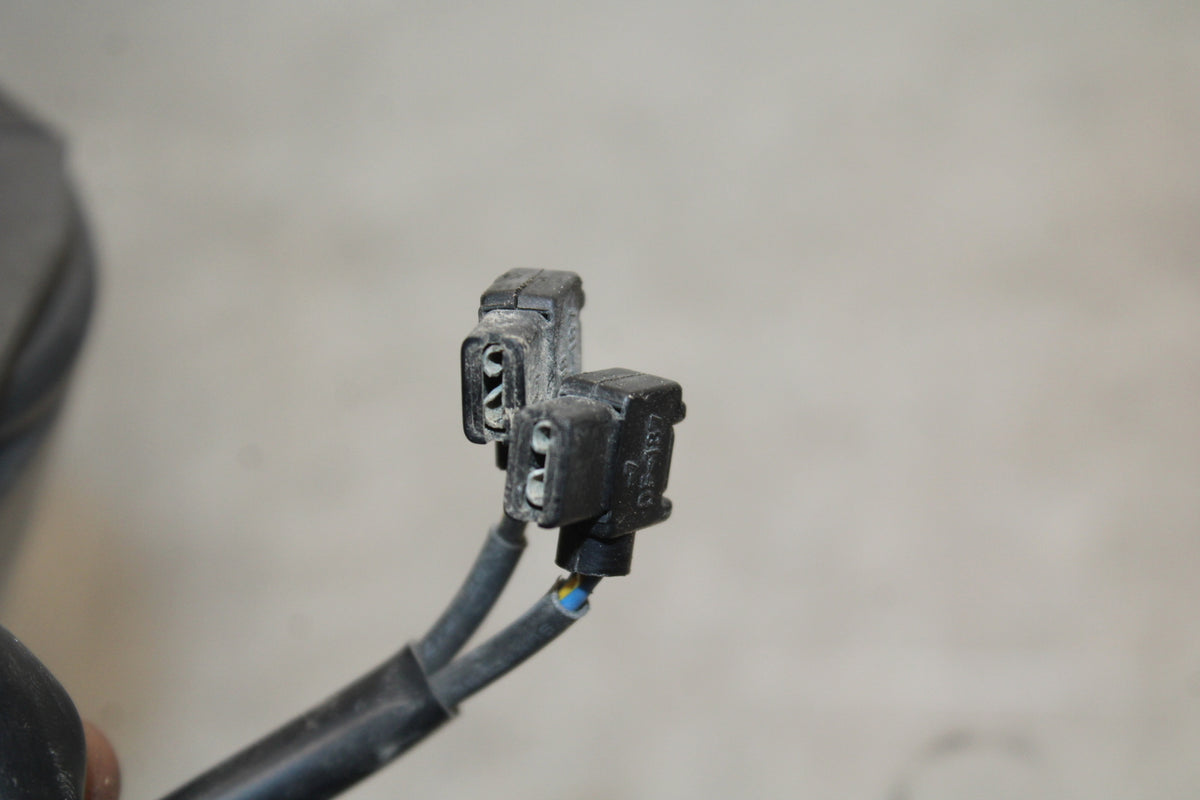 07-08 YAMAHA YZF R1 LEFT CLIP ON HANDLE HORN SIGNALS SWITCH SWITCHES  BB675