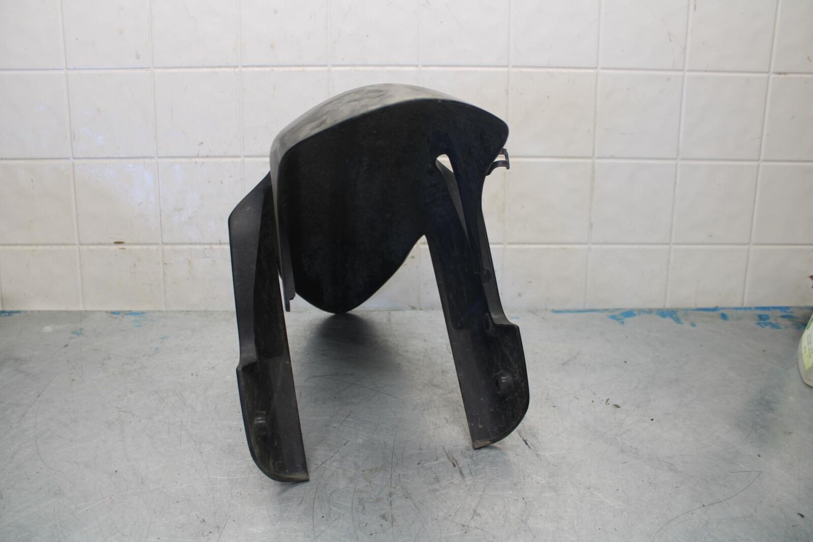 06-07 SUZUKI GSXR750 FRONT WHEEL FENDER COWL FAIRING BB424