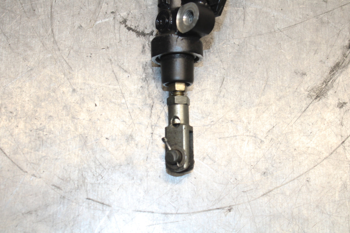 96-07 YAMAHA YZF600R REAR BACK BRAKE MASTER CYLINDER W RESERVOIR  BB746