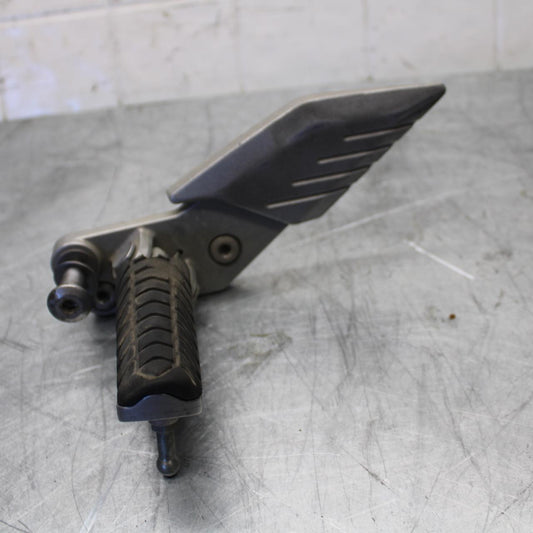 07-08 KAWASAKI CONCOURS 1400 ABS LEFT REARSET REAR SET DRIVER FOOT PEG  BB449