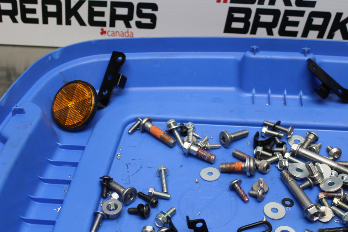 23-24 KAWASAKI NINJA ZX14R MOUNTING BOLTS HARDWARE SCREWS BB153