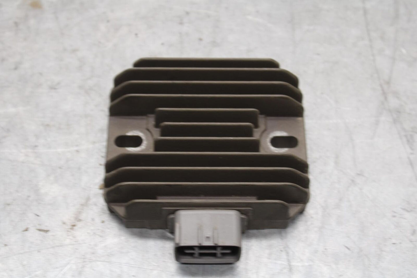 2015 Kawasaki Ninja 300 EX300 RECTIFIER VOLTAGE REGULATOR BB61