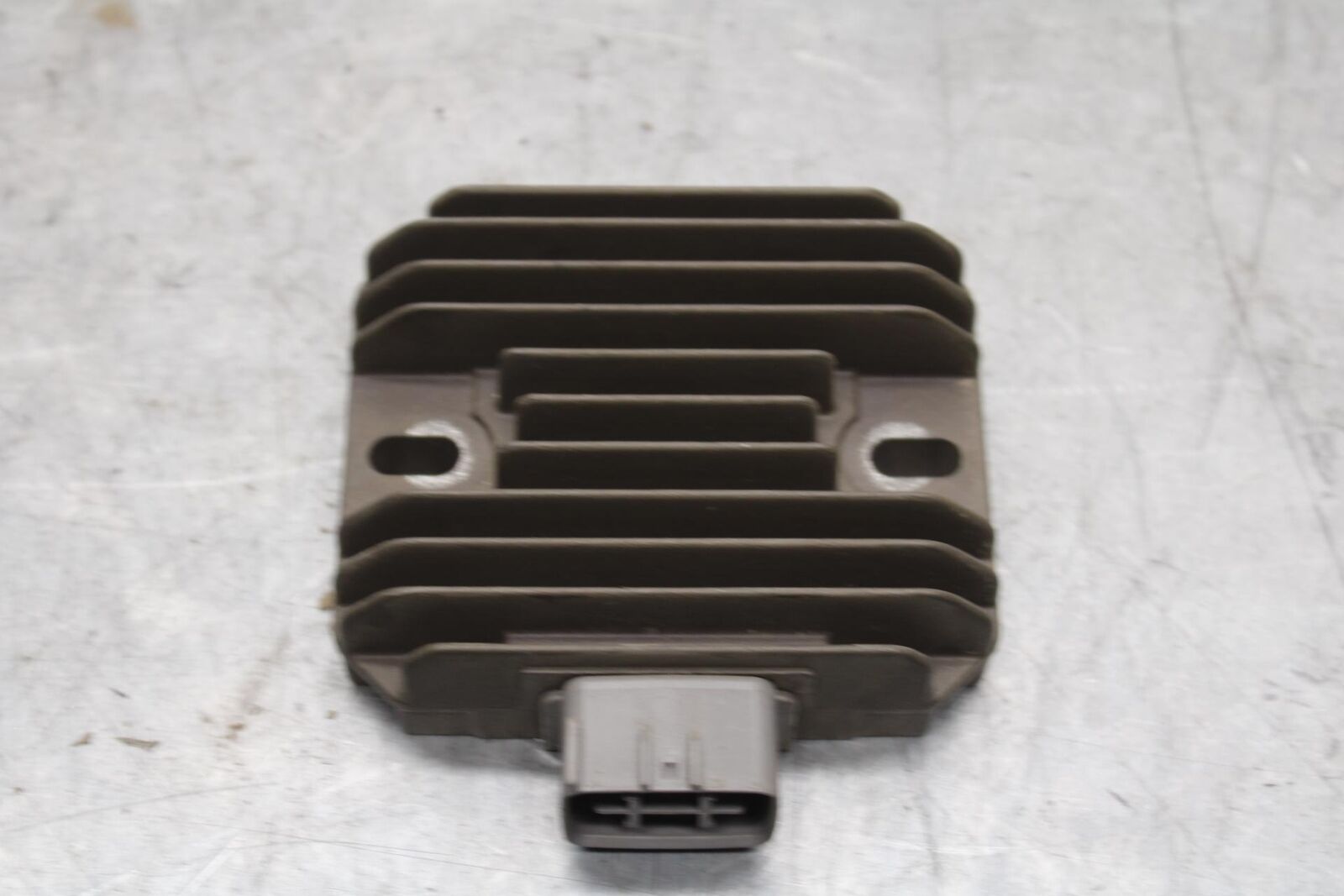 2015 Kawasaki Ninja 300 EX300 RECTIFIER VOLTAGE REGULATOR BB61