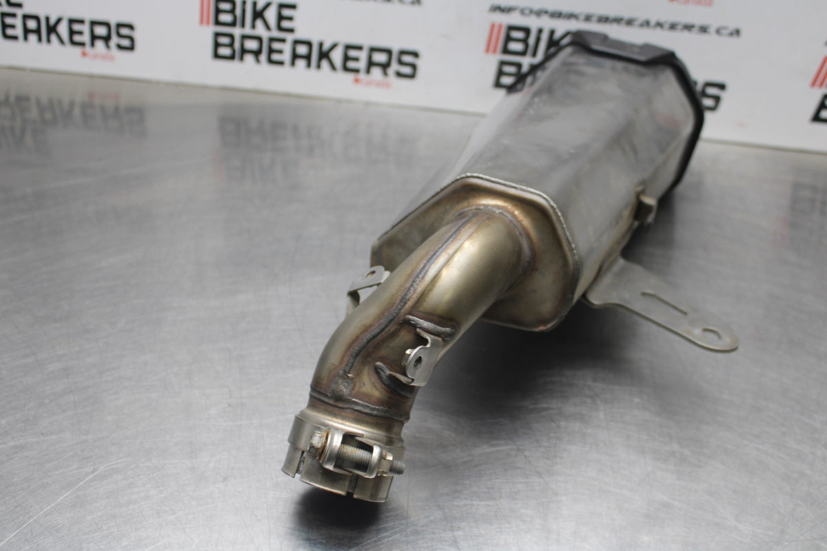 22 KAWASAKI NINJA 1000SX EXHAUST PIPE MUFFLER SLIP ON CAN SILENCER BB780