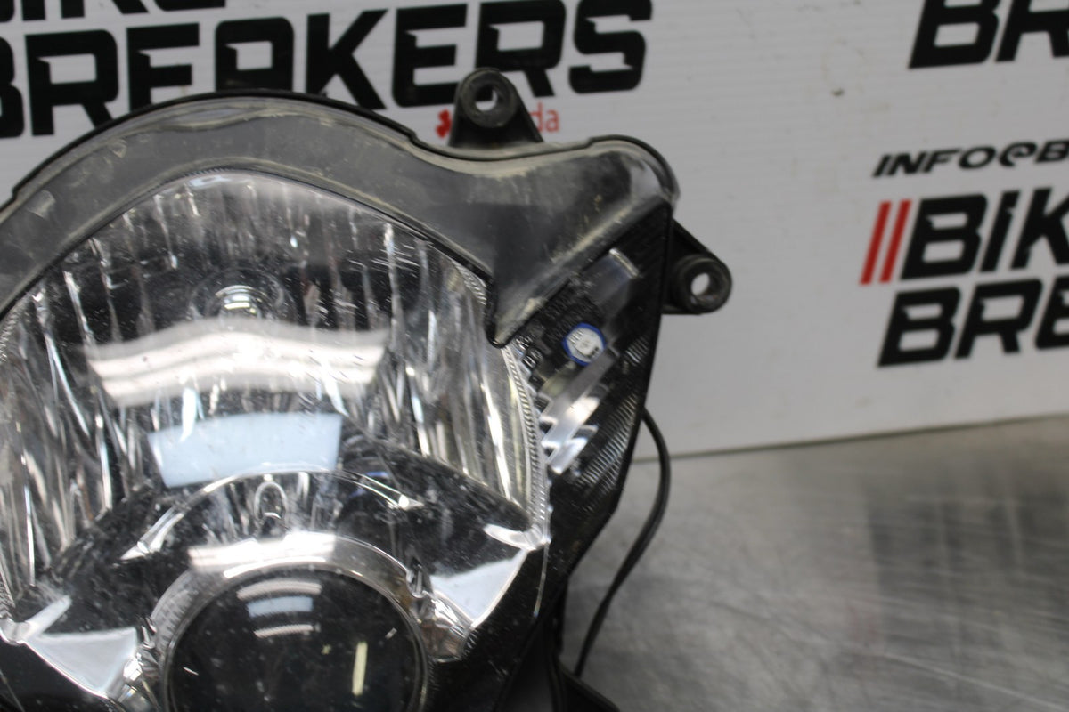 06-07 SUZUKI GSXR 600 FRONT HEADLIGHT HEAD LIGHT LAMP BB178