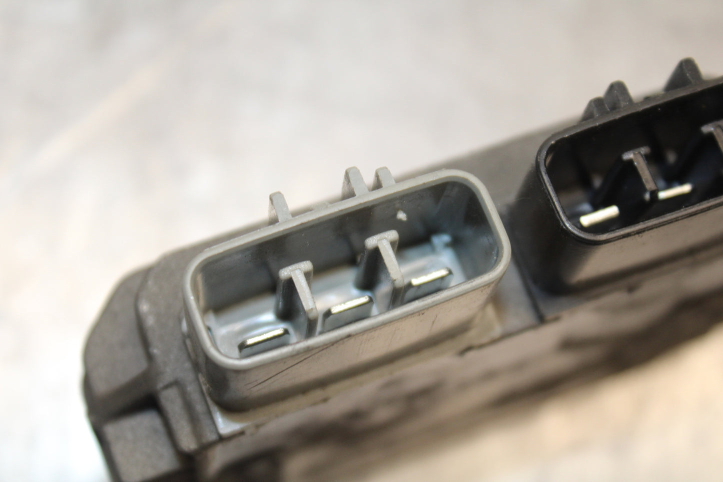 09-12 KAWASAKI NINJA ZX6R RECTIFIER VOLTAGE REGULATOR 21066-0028 BB698