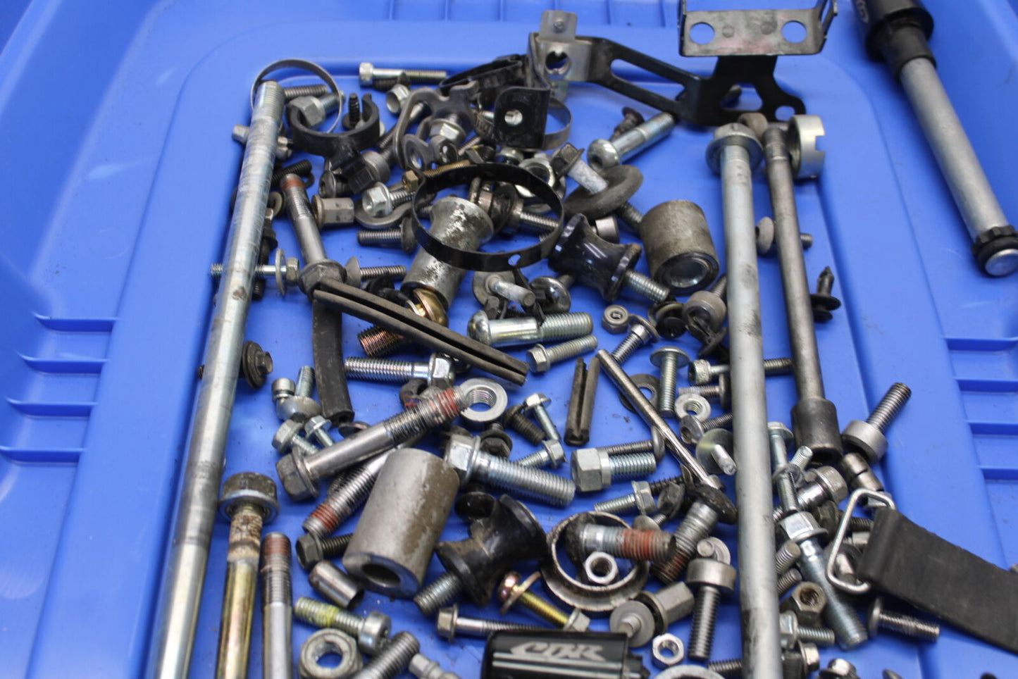 05-06 HONDA CBR600RR BOLTS HARDWARE BB655
