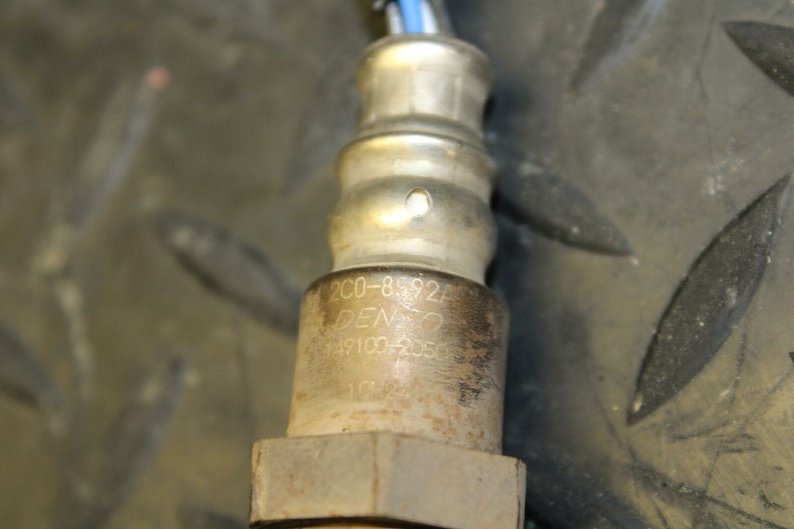 07 YAMAHA YZF R6 2c0 OXYGEN O2 EXHAUST GAS LAMBDA SENSOR 2C0-8592A-00-00 BB23