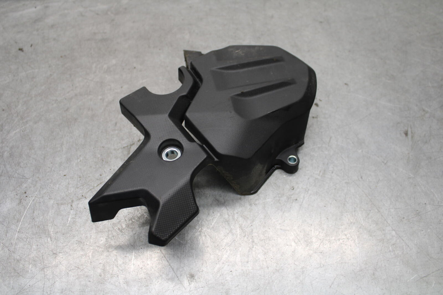 18-23 KAWASAKI NINJA 400 ENGINE SPROCKET COVER BB660