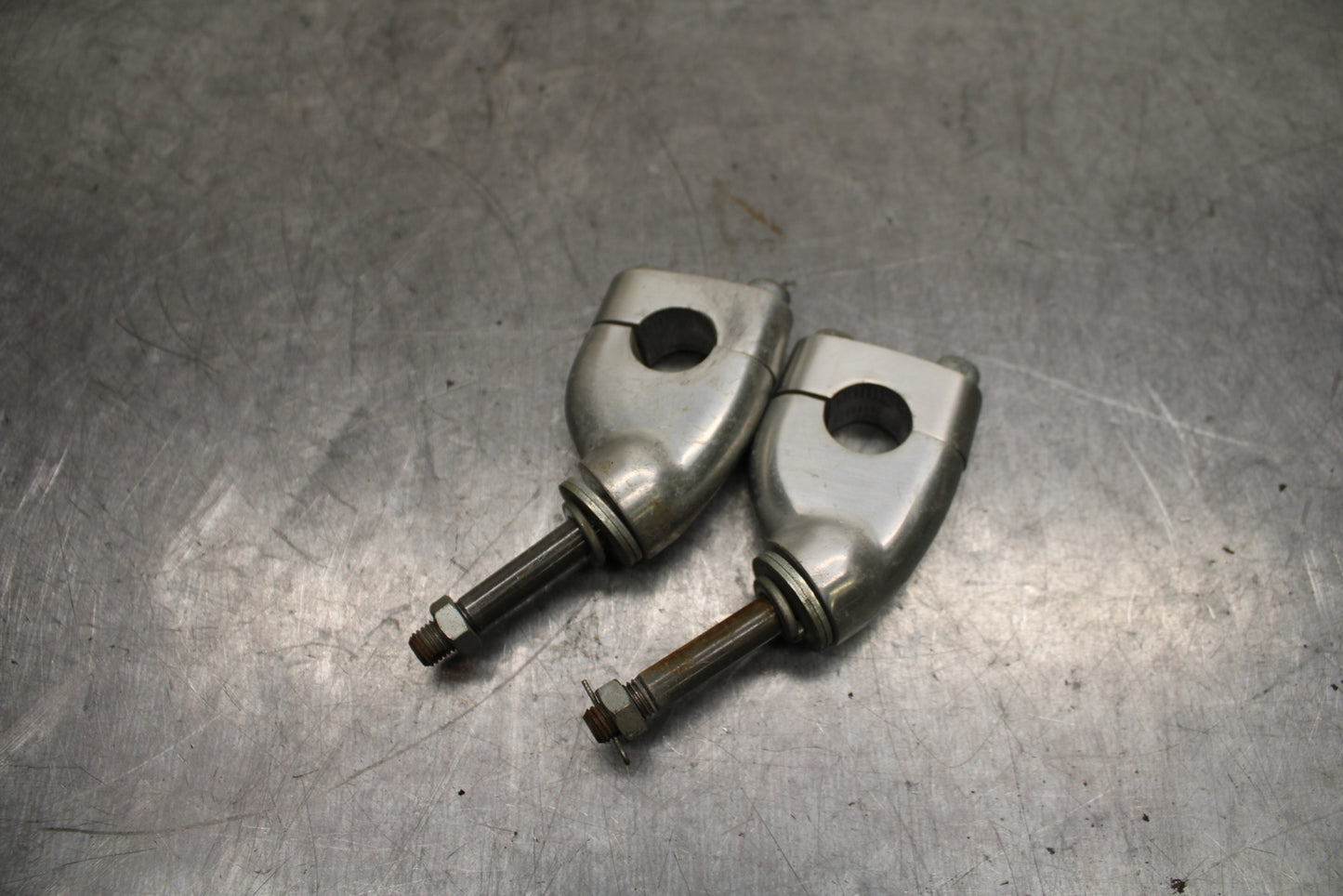 1984 Yamaha Virago 1000 HANDLEBAR RISERS BB117