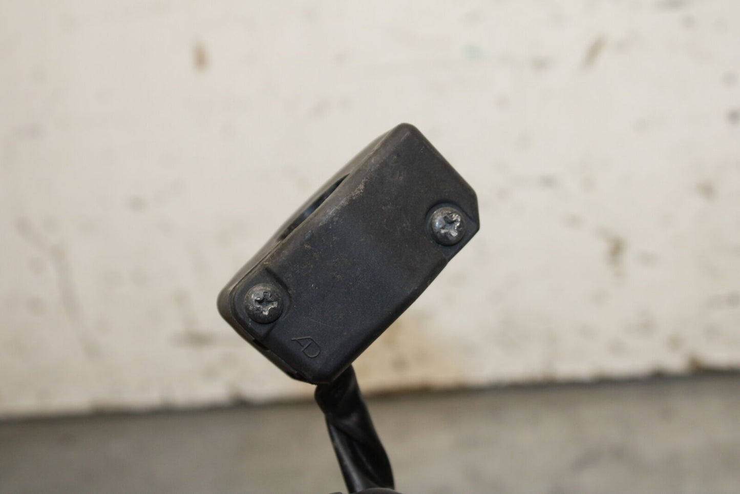 12-13 KAWASAKI Z1000 RIGHT CLIP ON HANDLE KILL OFF START SWITCH SWITCHES BB743