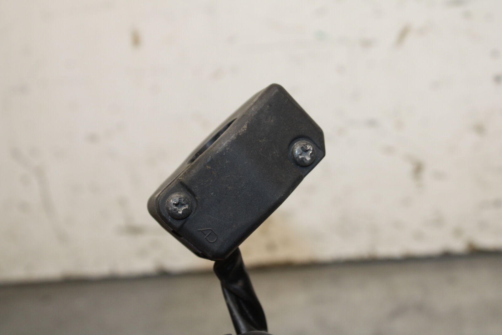 12-13 KAWASAKI Z1000 RIGHT CLIP ON HANDLE KILL OFF START SWITCH SWITCHES BB743