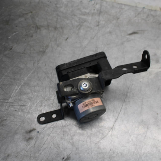 18 KAWASAKI Z 400 ABS PUMP UNIT MODULE BB469