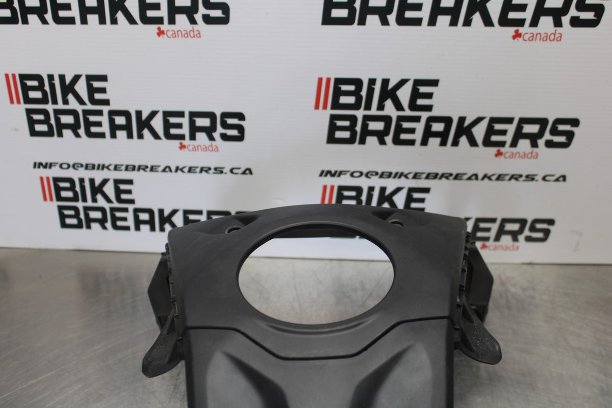 23-24 YAMAHA MT-07 GAS TANK FUEL CELL FAIRING COWL COVER TRIM BB194