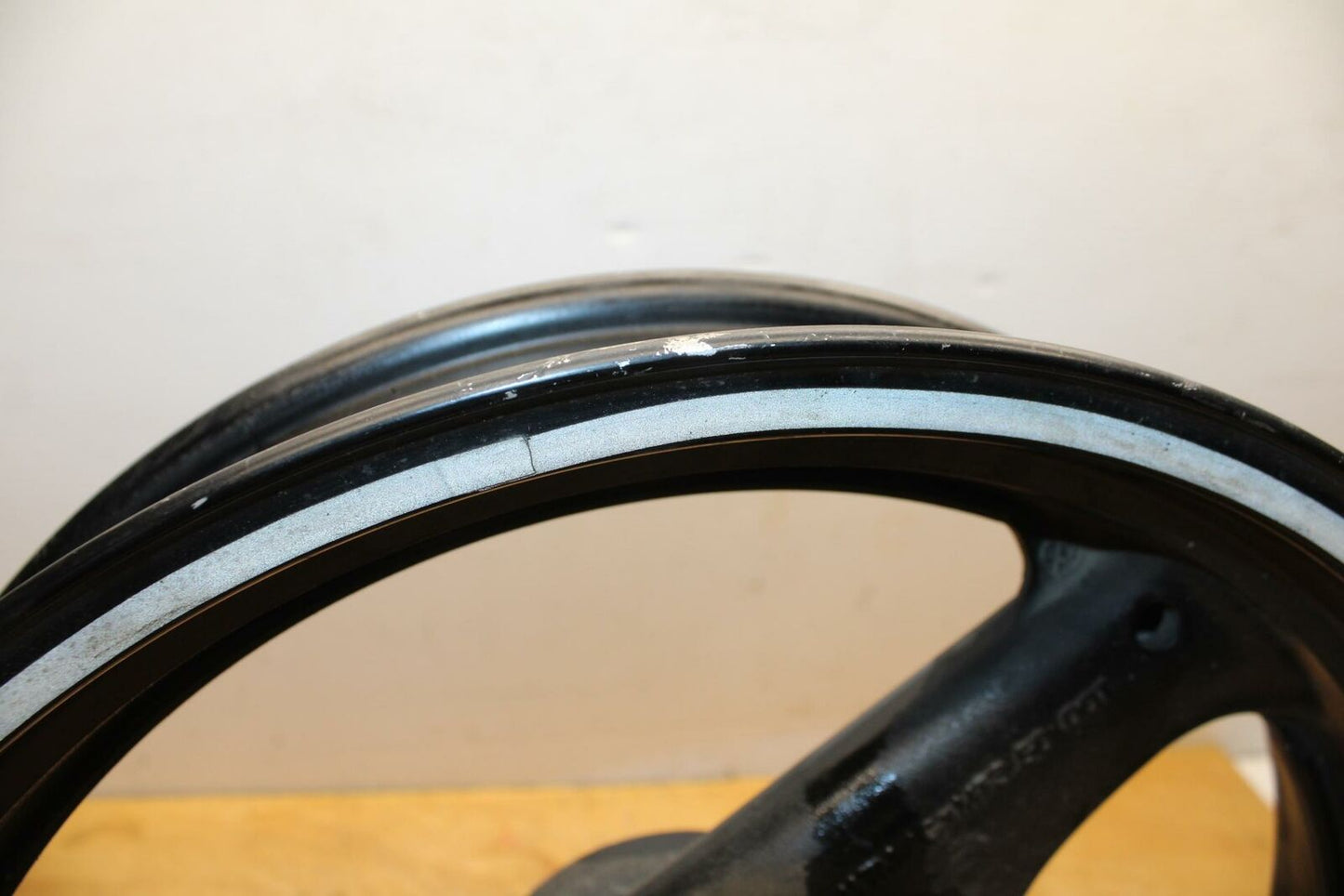 04-09 SUZUKI GS500F REAR WHEEL BACK RIM BB335