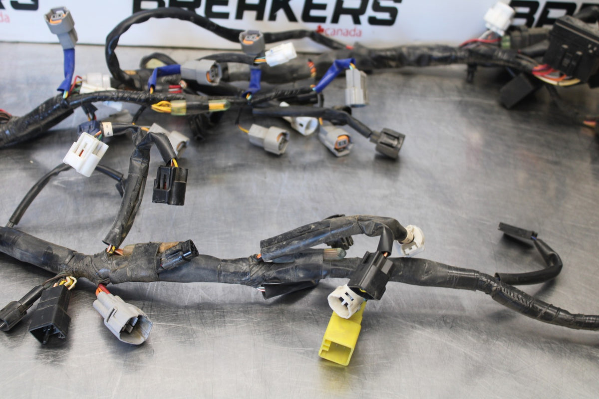 18 SUZUKI GSXR750 MAIN ENGINE WIRING HARNESS MOTOR WIRE LOOM BB891