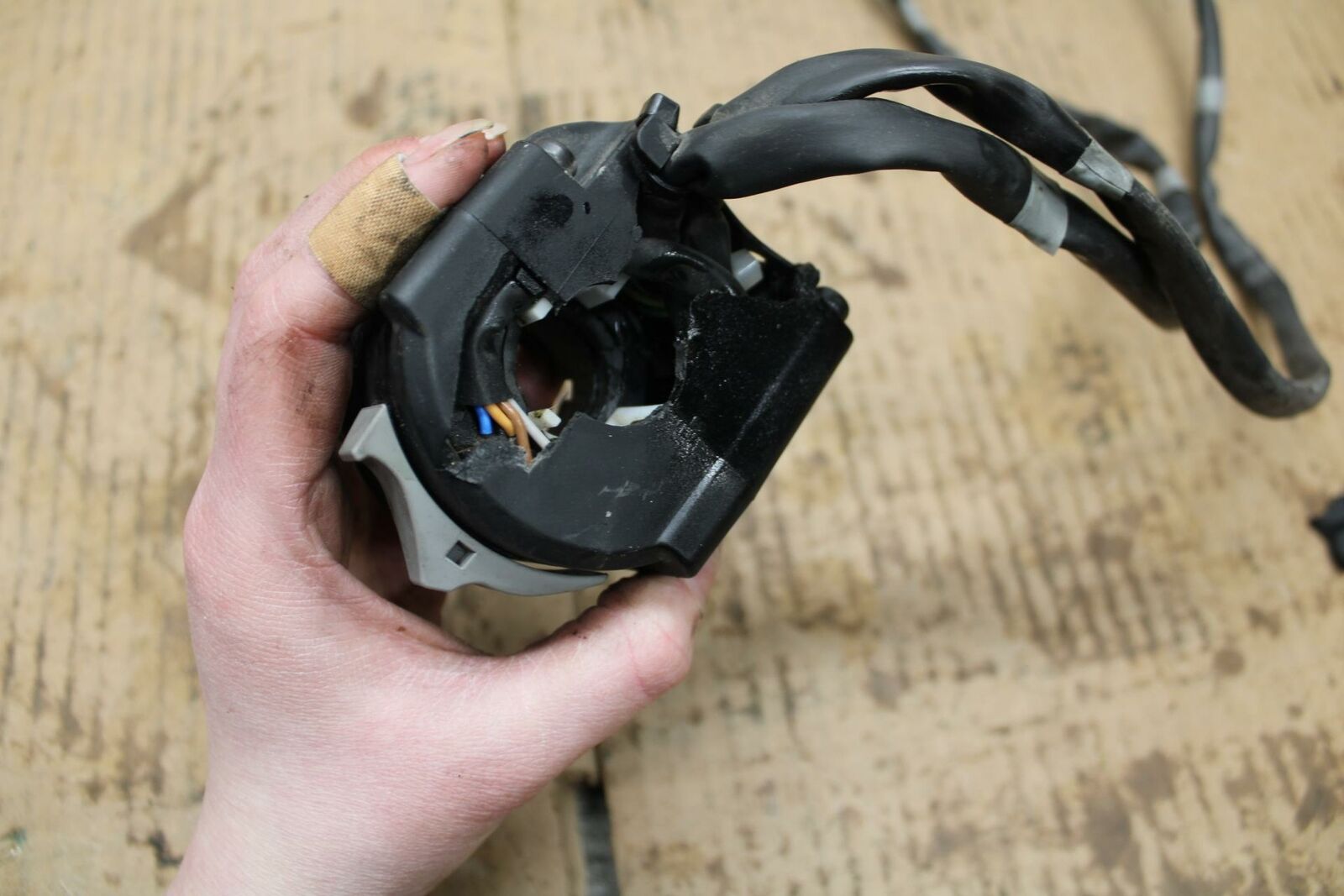 20-22 KAWASAKI Z H2 RIGHT CLIP ON HANDLE KILL OFF START SWITCH SWITCHES BB382