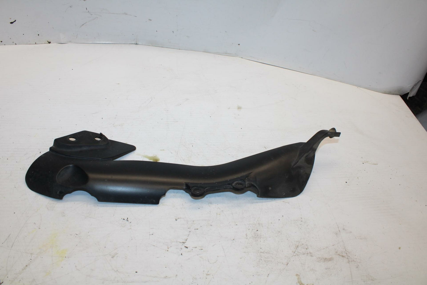 06 YAMAHA YZF R1 REAR BACK MUFFLER EXHAUST PIPE COVER HEAT SHIELD GUARD BB282