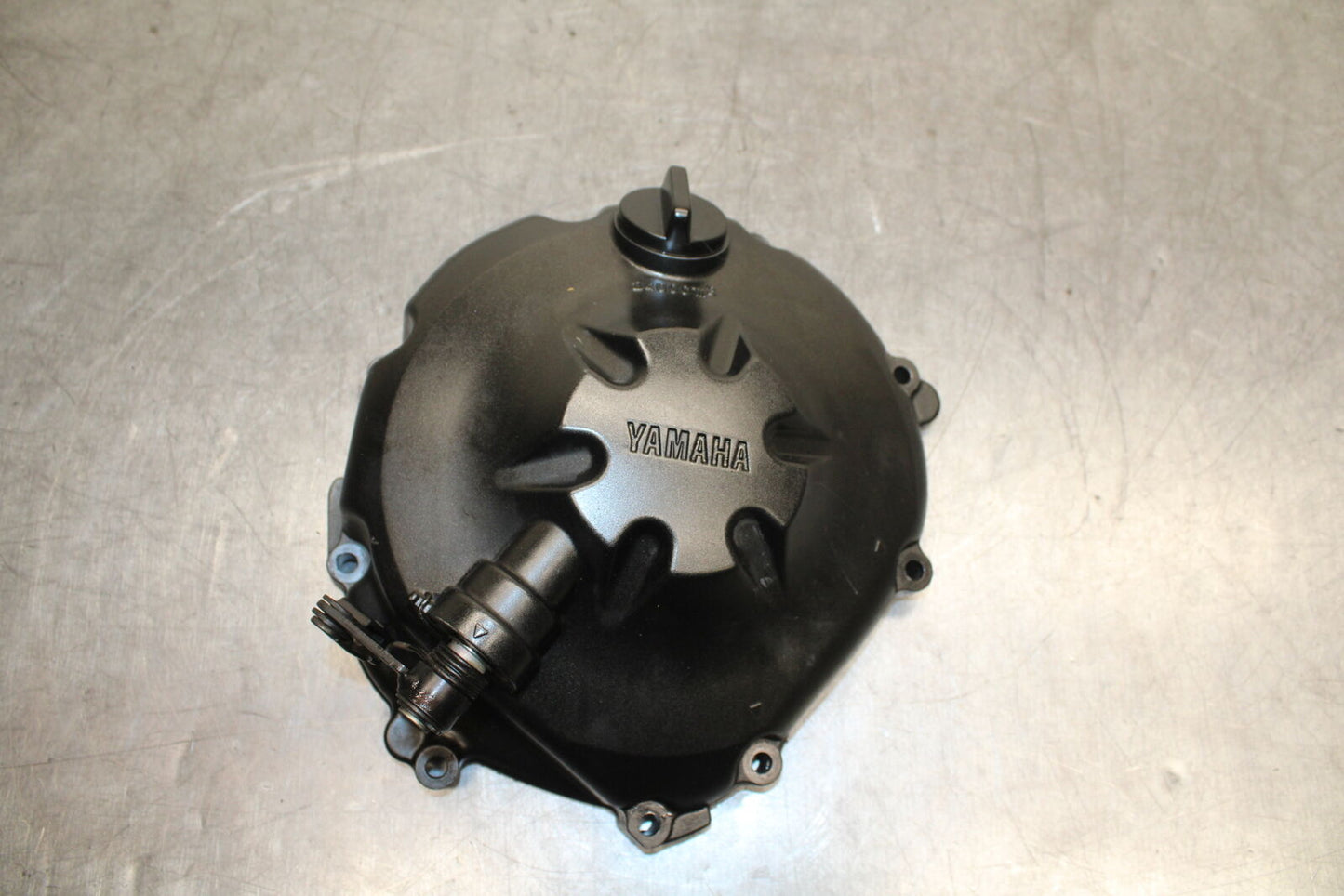 06 YAMAHA YZF R6 CLUTCH SIDE ENGINE MOTOR COVER BB716
