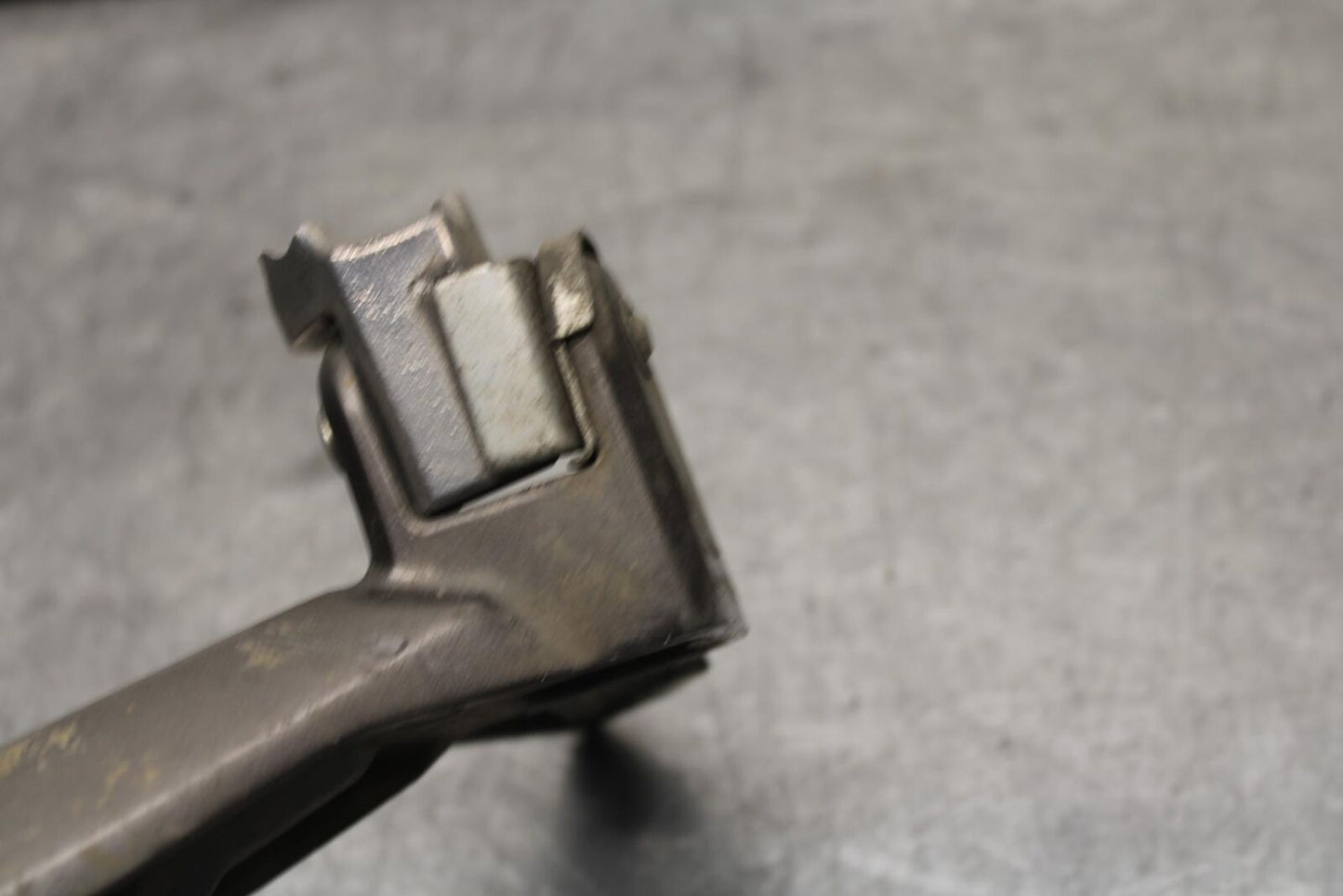 15-16 KAWASAKI EX300 REAR BACK PASSENGER PEG SET PAIR BB635