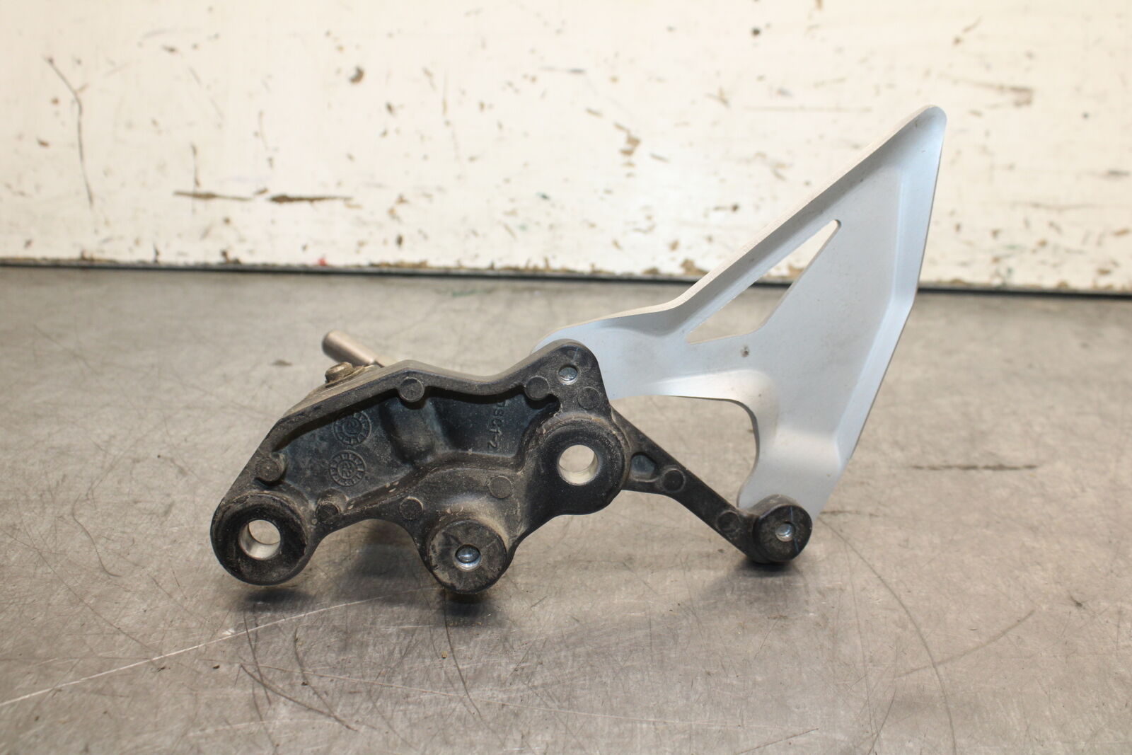 18-23 KAWASAKI NINJA 400 EX400 ABS LEFT REARSET REAR SET FOOT PEG REST BB747