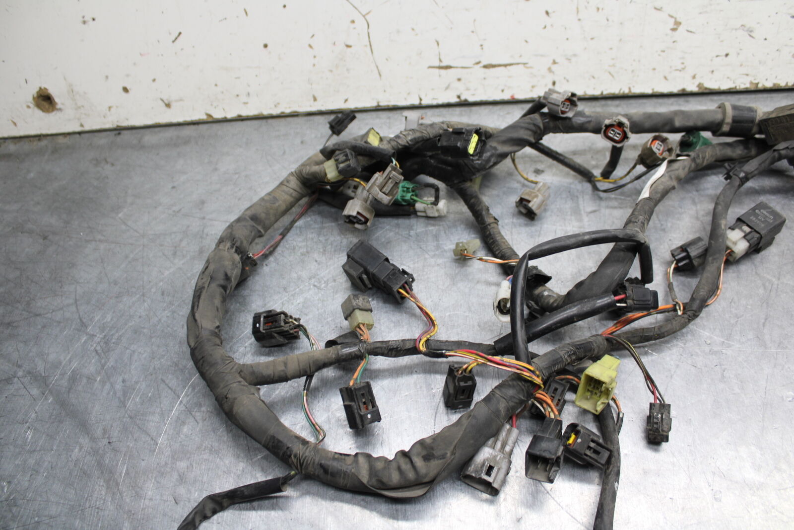 06-07 SUZUKI GSXR 600 MAIN ENGINE WIRING HARNESS MOTOR WIRE LOOM BB737