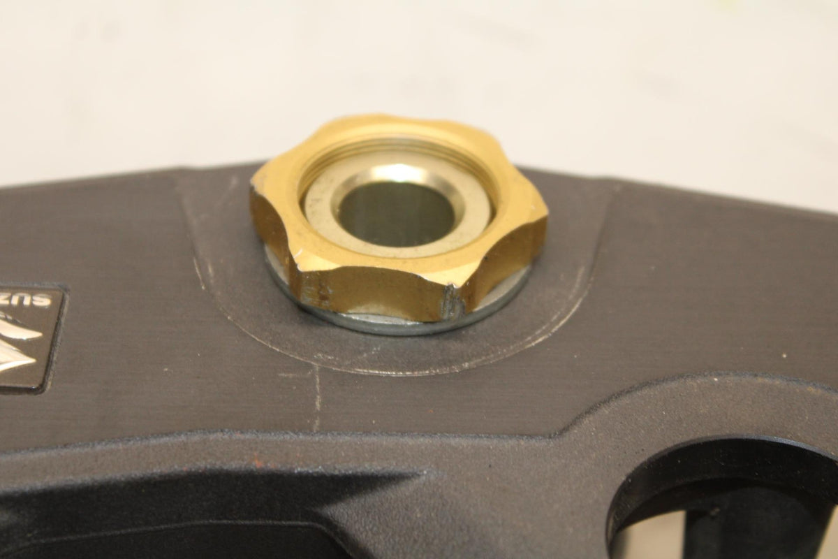 2009 to 2012 GSXR1000 FRONT LOWER AND UPPER TREES STEM BB582