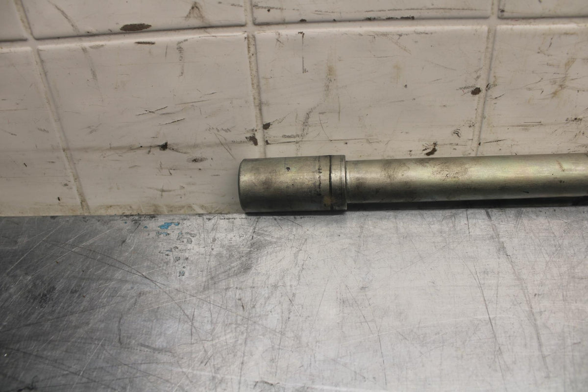 15-21 SUZUKI GSXR600 FRONT WHEEL RIM AXLE PIVOT BOLT BB460