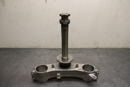 06-07 SUZUKI GSXR750 FRONT FORKS CLAMP LOWER TRIPLE TREE STEM BB132