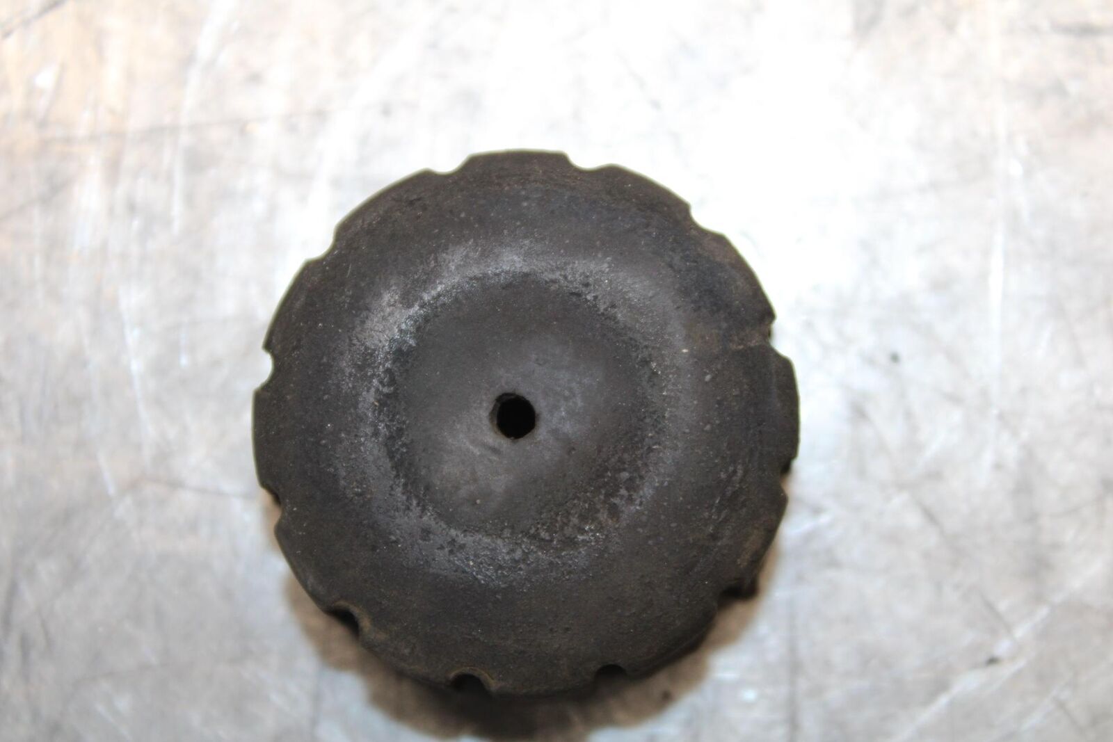 1974 Yamaha RD350 GAS TANK RUBBER DAMPER PAIR BB53