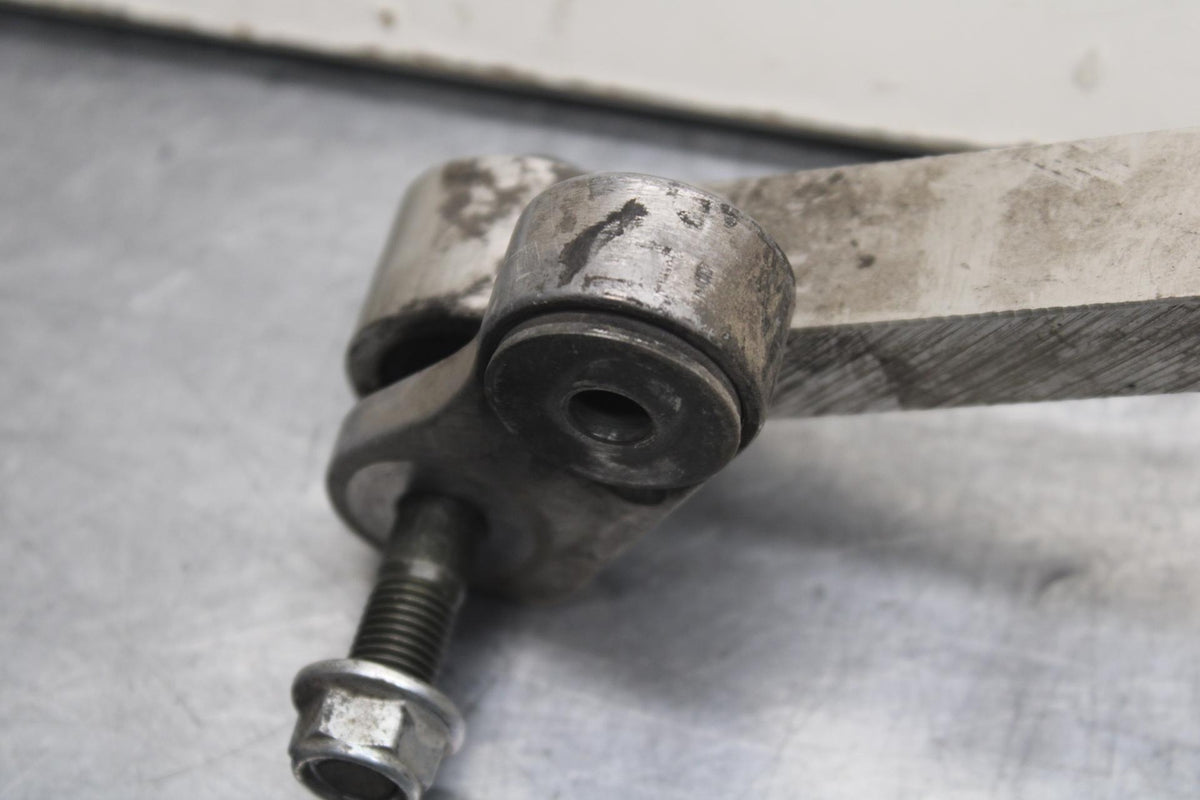 2007 Yamaha YZF R1 REAR DOGBONE SHOCK LINKAGE LINK BB83
