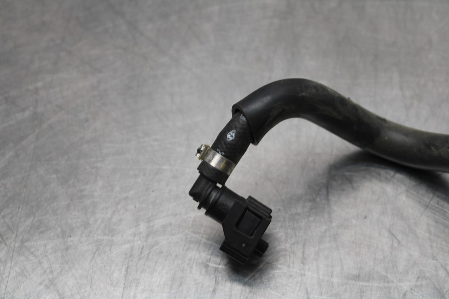 22-25 YAMAHA YZF R7 FUEL HOSE GAS LINE TUBE PIPE BB176